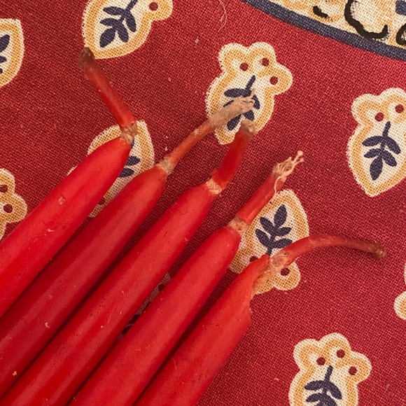 VTG I 5 Red Tiny Tapers I Taper Candles - Picture 5 of 8